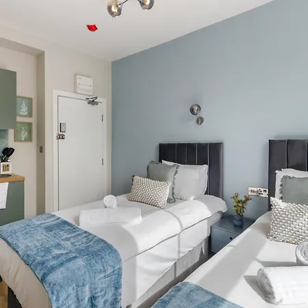 City Living Refined: Studio With Full Kitchen London Exterior photo